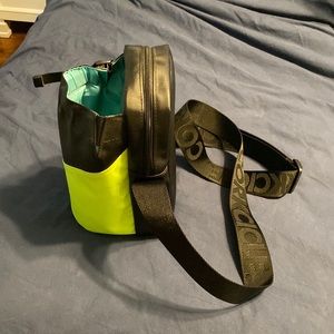 Corkcircle water bottle crossbody bag